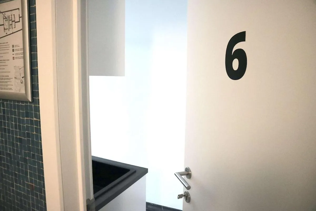 Charming Apartment For 3 In The Heart Of Amberes